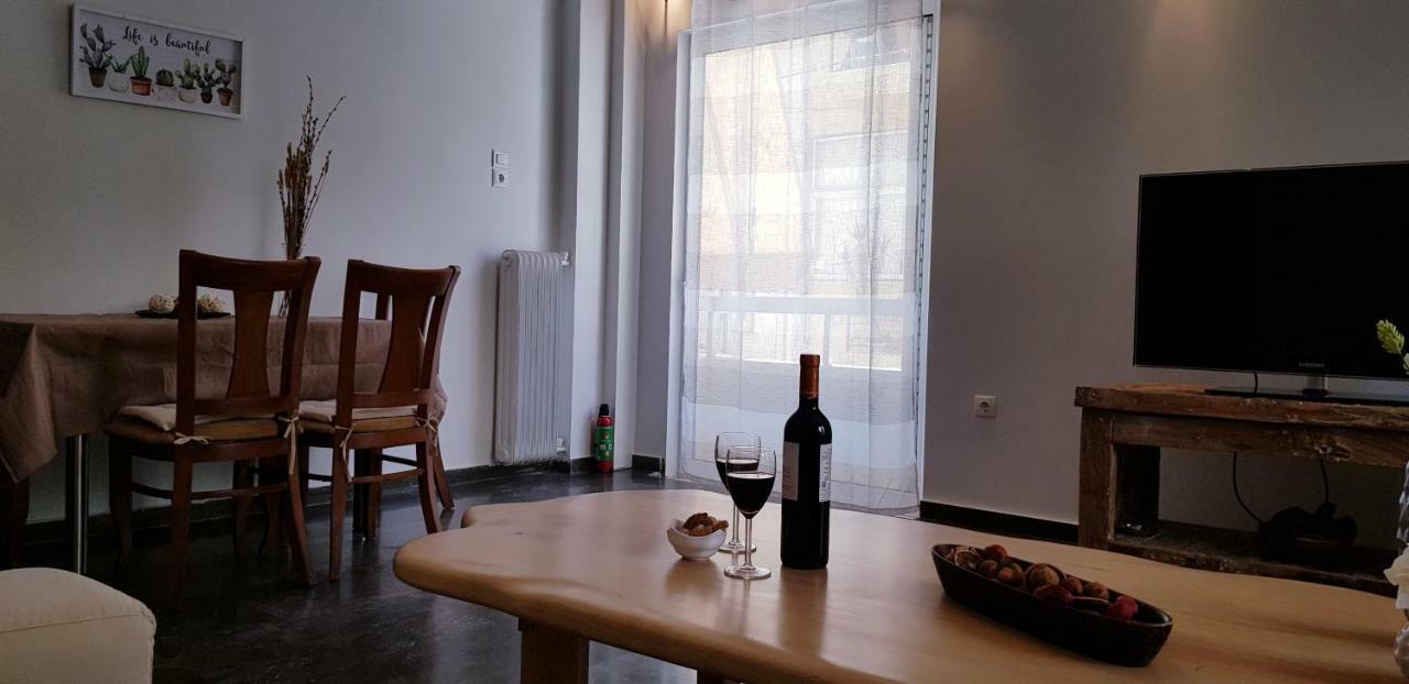 Spacious Apartment In The Historical Center Of 雅典 外观 照片